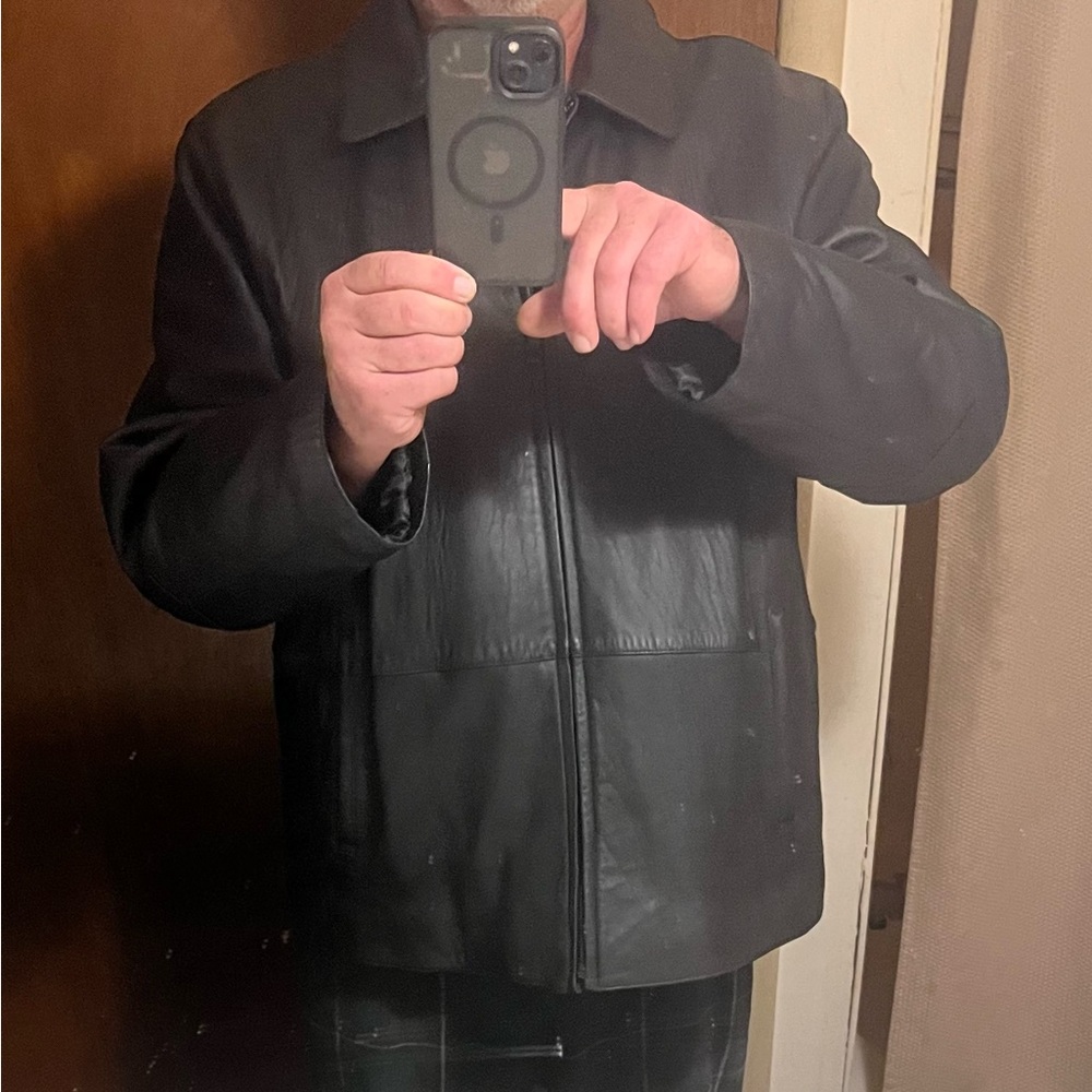 Perry Ellis Men's Black Jacket